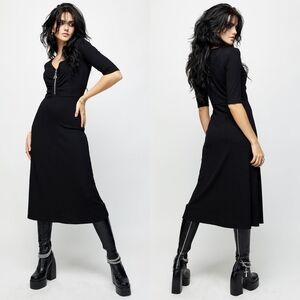 Disturbia Black midi Dress